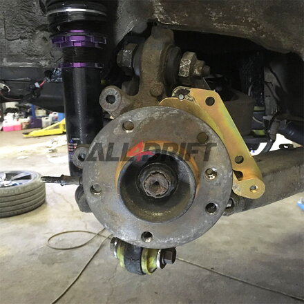 Adaptér pro připojení brzdičů/třmenů pro hydraulickou ruční brzdu BMW E46 - šroubovací