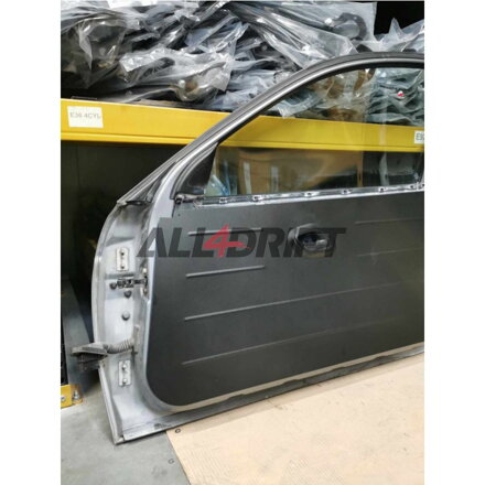 Hliníkové závodní panely dveří BMW E46 compact Hliníkové závodní panely dveří BMW E46 compact