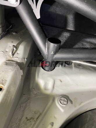Zadní rozpěrná tyč BMW E46 XBRACE
