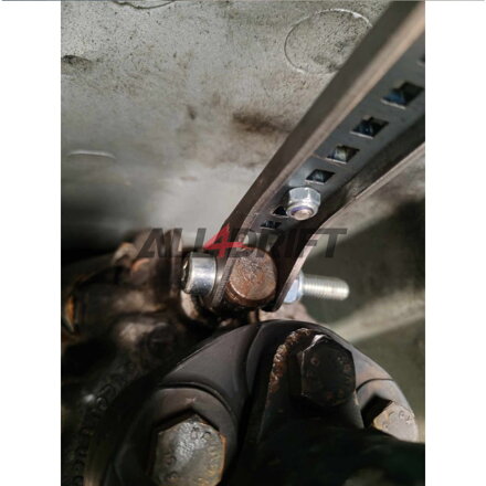 Nastavitelné táhlo řazení V2 pro BMW SWAP E30 E36 E46 E92 E90 E82