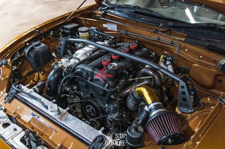Horní rozpěrná tyč Mazda MX_5 NA